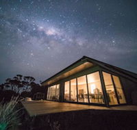 Sawyers Bay Shacks - Mackay Tourism