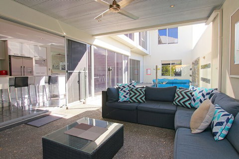 Ambar Villa - Mackay Tourism 3