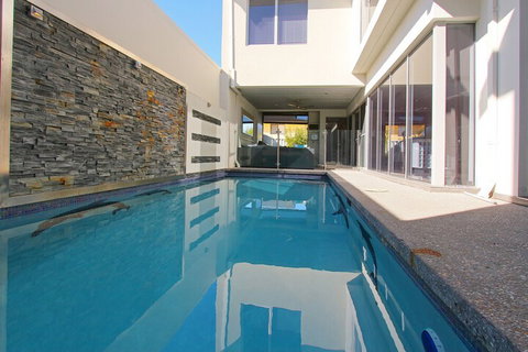 Ambar Villa - Mackay Tourism 6