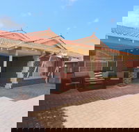 Mindarie Villa - Mackay Tourism