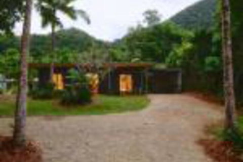 Daintree Rainforest Beach House - Mackay Tourism 0