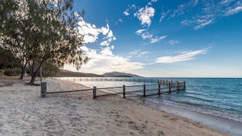 Birdsong House Dingo Beach - Mackay Tourism 0