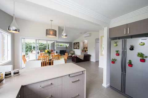 Armidale Cottage - Mackay Tourism 3