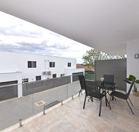 Belmont Apartment near Perth City 3404