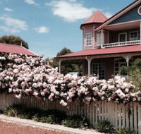 Painted Lady Bed  Breakfast - Mackay Tourism