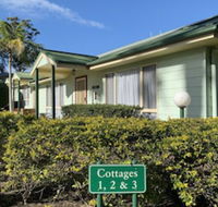 Obadiah Country Cottages - Mackay Tourism