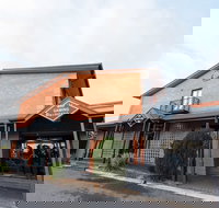 Nightcap at Rose  Crown Hotel - Mackay Tourism