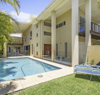 ANGOURIE HOUSE SALT VILLAGE - Mackay Tourism