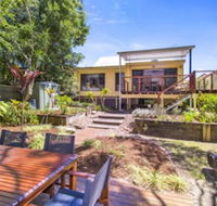 CABARITA BEACH BLISS HOLIDAY HOME on the LAKE - Mackay Tourism