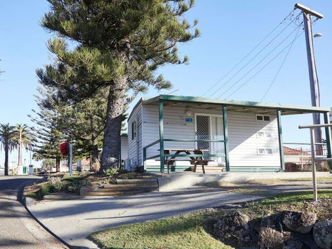 Horseshoe Bay Holiday Park - Mackay Tourism 1