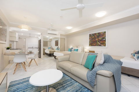 Darwin Executive Studio - Mackay Tourism 5