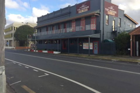 Aussie Hotel - Mackay Tourism 0