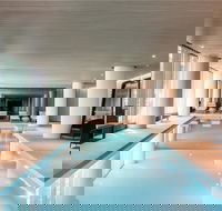 Pride Docklands Waterfront Apartment City View