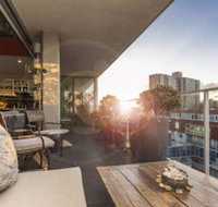 Loft Penthouse With Startling City Views  Parking - Mackay Tourism