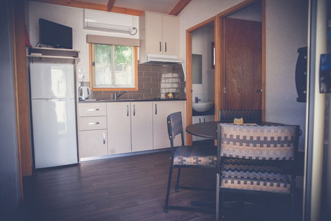 Barmah Bridge Caravan Park - Mackay Tourism 2