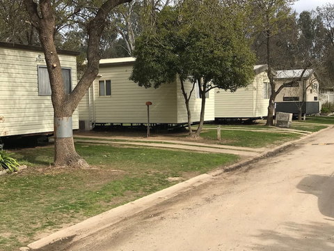 Barmah Bridge Caravan Park - Mackay Tourism 1