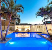 Luxurious Resort Living House - Mackay Tourism