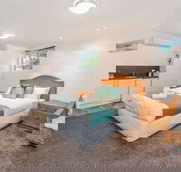 Adrift Apartments - Mackay Tourism