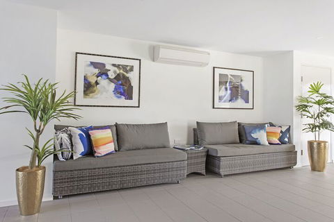 Direct Hotels - North Shore Kawana - Mackay Tourism 2