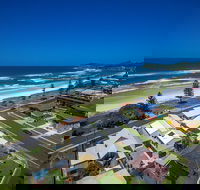 Lennoxhaus Lennox Head - Mackay Tourism