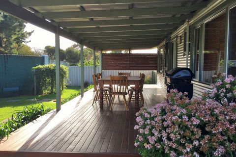 Peppermint House - Mackay Tourism 1