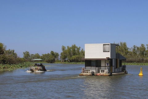 Corroboree Houseboats - Mackay Tourism 3