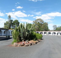 Azalea Motel - Mackay Tourism
