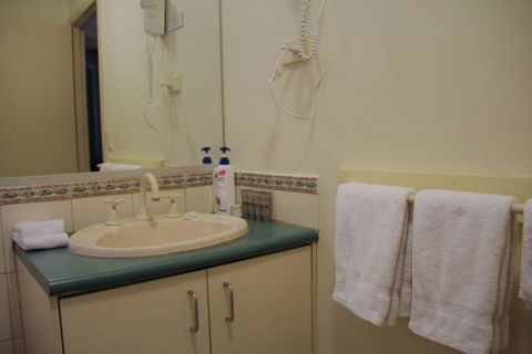 Mt Waverley Townhouses - Mackay Tourism 2