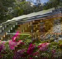 Creek Cottage - Mackay Tourism
