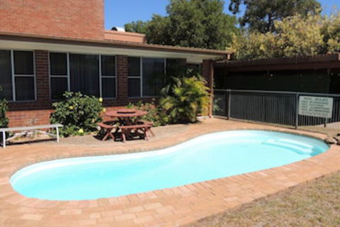 Memphis Motor Inn - Mackay Tourism 0