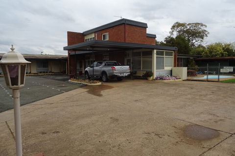 Memphis Motor Inn - Mackay Tourism 1