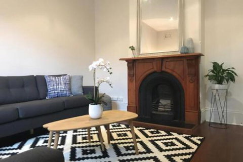 Zaara - Mackay Tourism 0