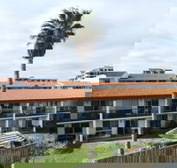 West Beach Lagoon 221 - Stylish Apartment - Mackay Tourism