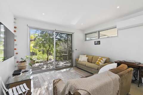 Bristlebird - Rejuvenate Stays - Mackay Tourism 5