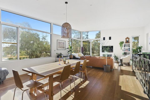 Bristlebird - Rejuvenate Stays - Mackay Tourism 7