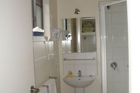 Delatite Apartments Merrijig - Mackay Tourism 3