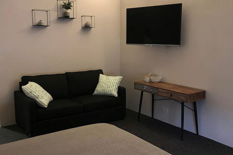 Scandi Stayz Retreat 2 - Mackay Tourism 2