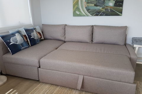 Apartment With Views - Mackay Tourism 3