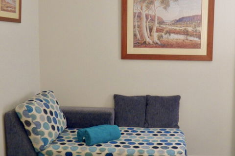 Essendon North B&B - Mackay Tourism 6