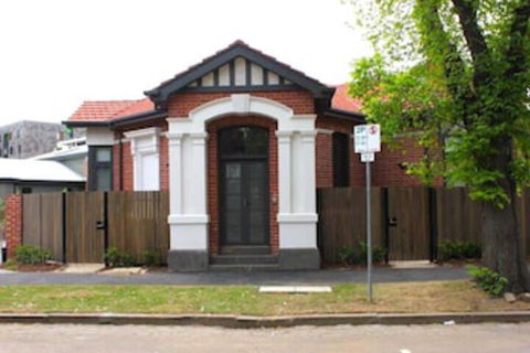 Peaceful 3 BDR In The Heart Of Carlton - Mackay Tourism 0