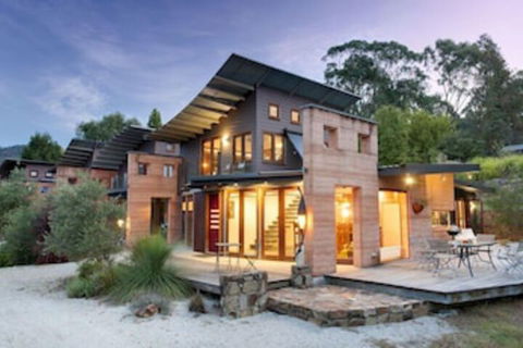 Eco Villa Mt Beauty Near Falls Creek & Bright - Mackay Tourism 0