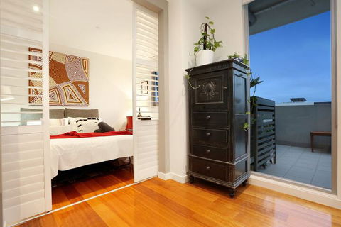 Essendon Sub Penthouse On Napier - Mackay Tourism 6