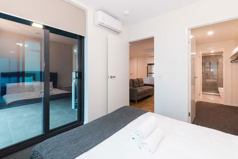 Sofun Apartment On Manning St - Mackay Tourism 5