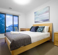 104 Sanctuary Lake Donatella Retreat - Mackay Tourism
