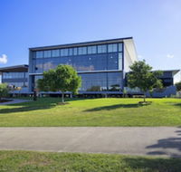 Lake Kawana Accommodation - Mackay Tourism