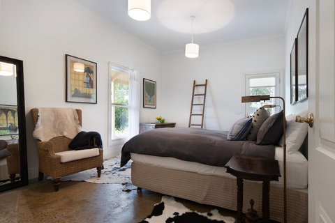 Orchards At Spring Vale Farm - Mackay Tourism 5