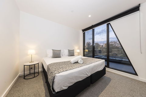 Q Squared Serviced Apartments - Mackay Tourism 1