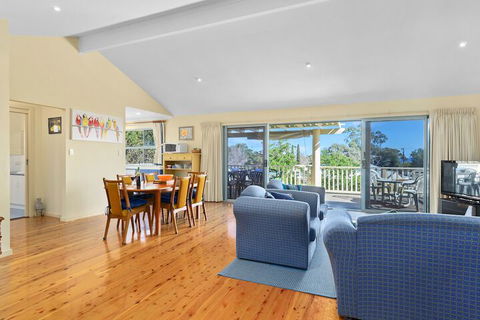 22 Broadbeach Drive - Mackay Tourism 7
