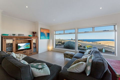 Fleurieu Coastal Retreat Lot 150 Myponga Beach Road - Mackay Tourism 5