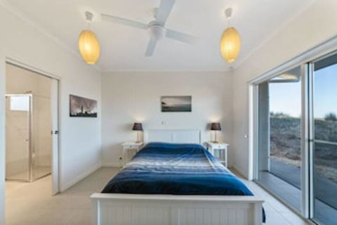 Fleurieu Coastal Retreat Lot 150 Myponga Beach Road - Mackay Tourism 0
